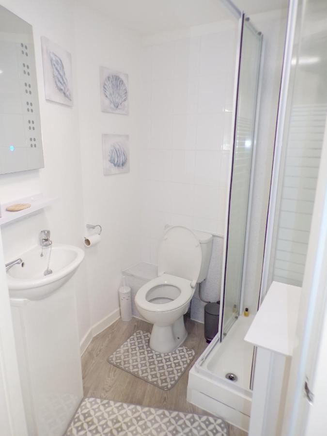 Whinstone Holiday Home In Falkland - Sleeps 8 Eksteriør billede