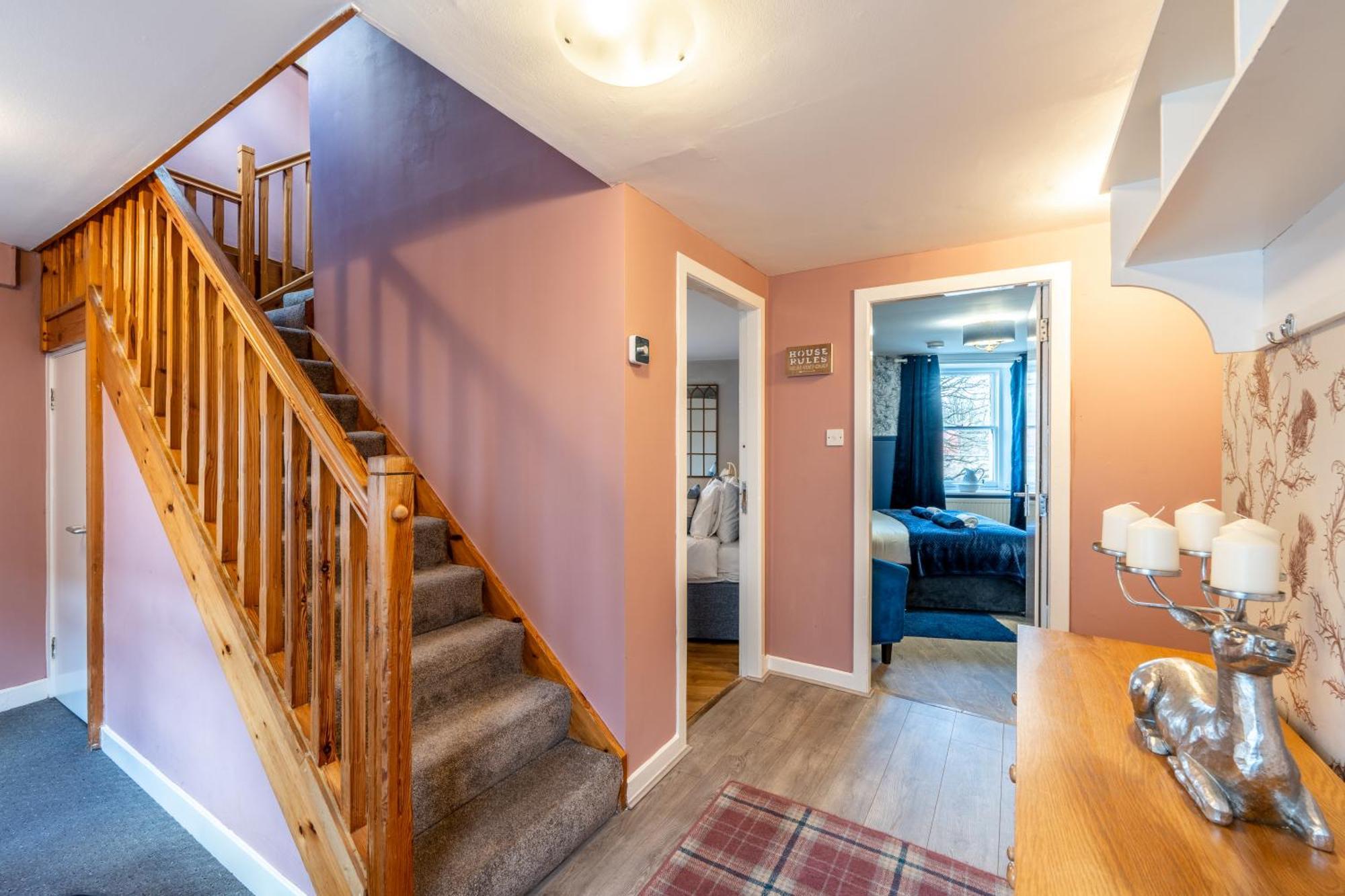 Whinstone Holiday Home In Falkland - Sleeps 8 Eksteriør billede