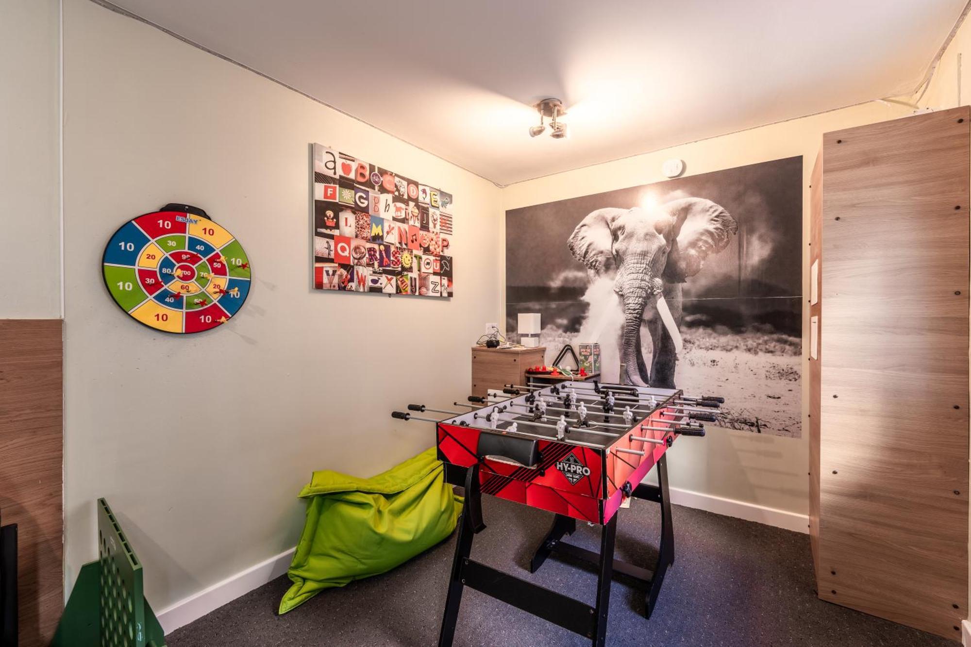 Whinstone Holiday Home In Falkland - Sleeps 8 Eksteriør billede