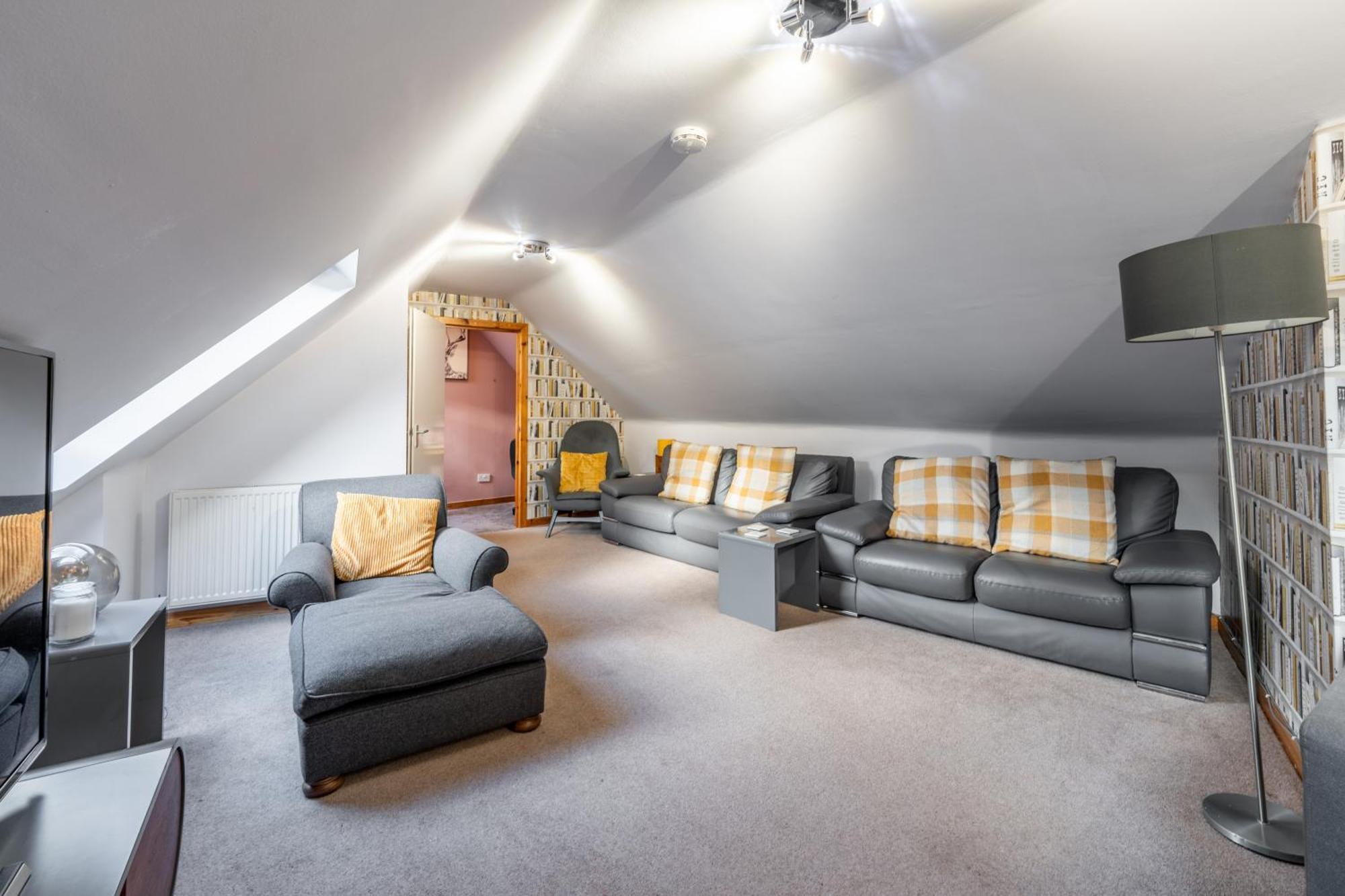 Whinstone Holiday Home In Falkland - Sleeps 8 Eksteriør billede